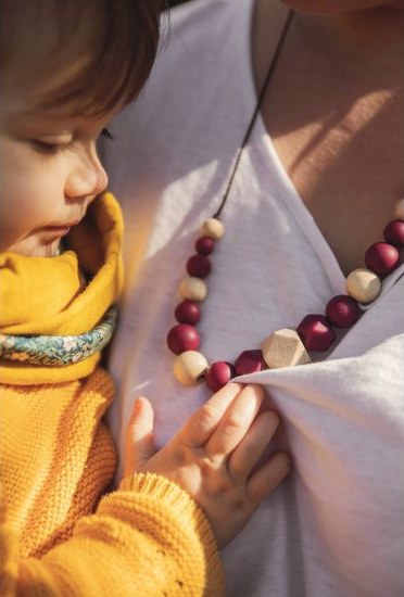 Mawen Materne - Collier d'allaitement - raisin