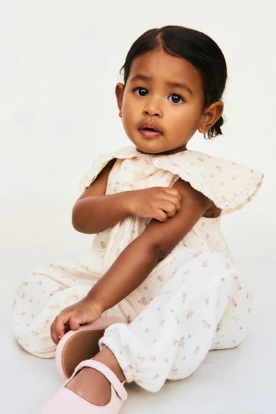 H&M - Combinaison en mousseline de coton - Crème/fleuri - ENFANT | H&M FR