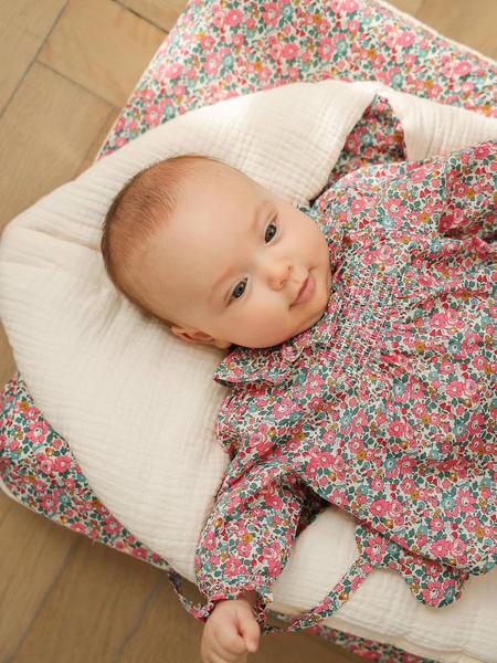 Envie De Fraise - Nid d'ange en gaze de coton bio et tissu Liberty personnalisable rose pâle