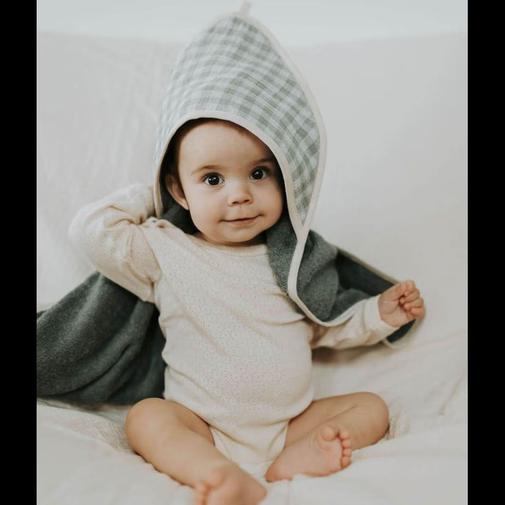 Manufacture des bébés français - Cape de bain vichy vert de gris