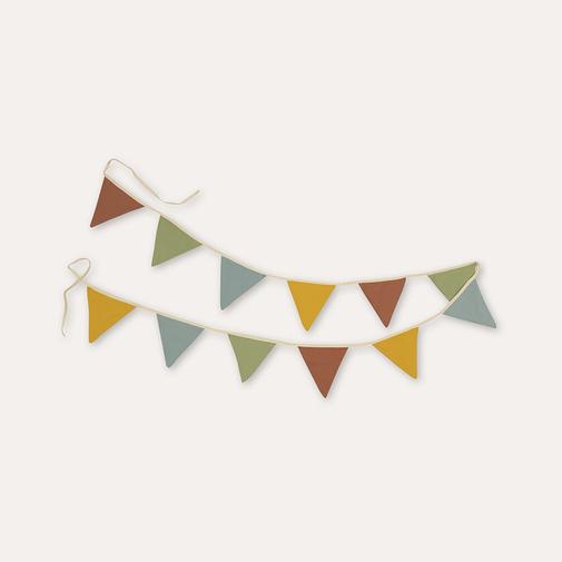 Petite Amélie - Petite Amélie Guirlande de fanions LEO | Coton | Multicolore | 400 cm | Décoration de chambre d'enfant durable et lavable avec 12 fanions