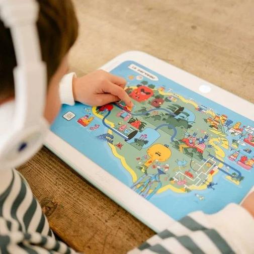 Bugali - Console de lecture interactive Bugali - Histoires audio & livres dès 3 ans - Idée cadeau enfant éducatif