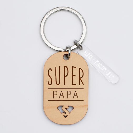 HappyBulle - Porte-clés "Super papa" personnalisé gravé bois médaille ovale 55x35 mm et breloque acrylique 40x8 mm