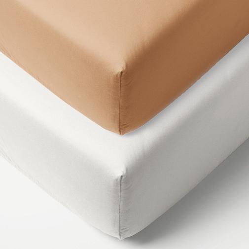 Petite Amélie - Petite Amélie | Lot de 2 draps-housses jersey coton bio | Blanc et caramel | 45x90 cm | Pour matelas bébé hauteur 10-12 cm