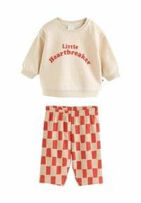 Next - REGULAR FIT  - Pantalon classique - neutral red heartbreaker