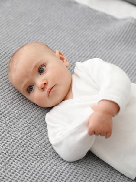 Vertbaudet - Cardigan brassière bébé en laine et coton blanc - Vertbaudet