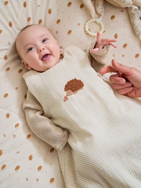 Vertbaudet - Gigoteuse en gaze de coton HÉRISSON rayé beige