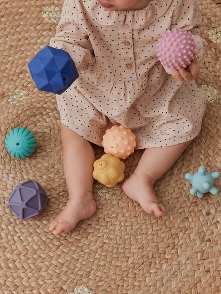 Vertbaudet - Lot de 8 balles sensorielles multicolore
