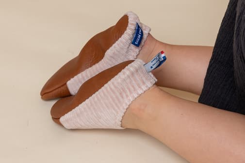 Les Pas Petits - Les Petits Velours Rose pâle 18-20