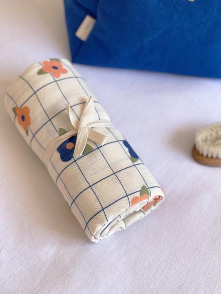 Milinane - Maxi lange Gaspard Daisy Flower (110 x 110 cm)