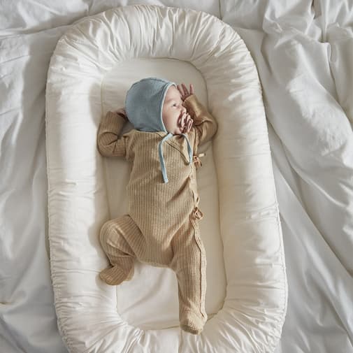 Elodie Details - Réducteur de lit Baby Nest Vanilla White