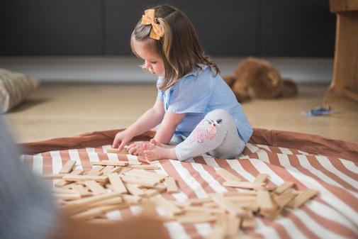 Play & Go - playmat & toy bag-stripes brown