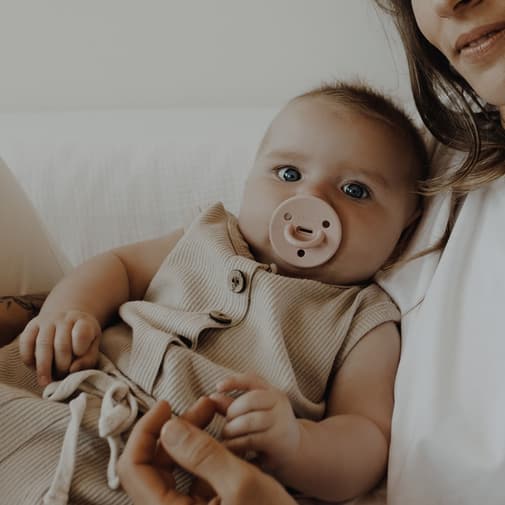 Elhee - Pack de 3 Sucettes "ChooChoo" +6 mois | Extra-Fines - Besty