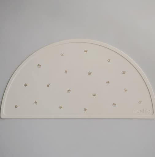 Mushie - Set de table en silicone Couronne