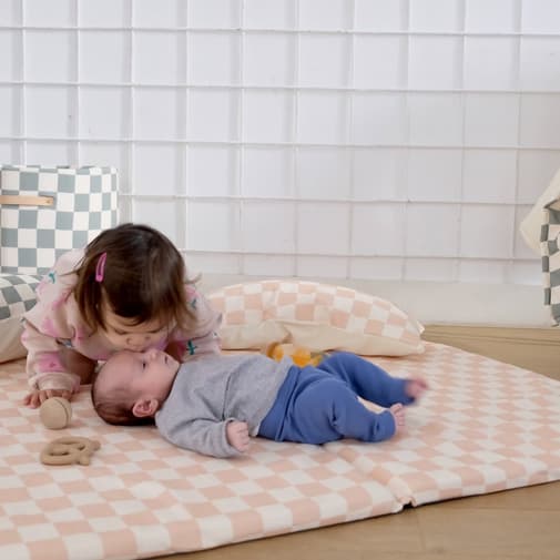 Mezamé Paris - Tapis de vie Damier Barbe à Papa