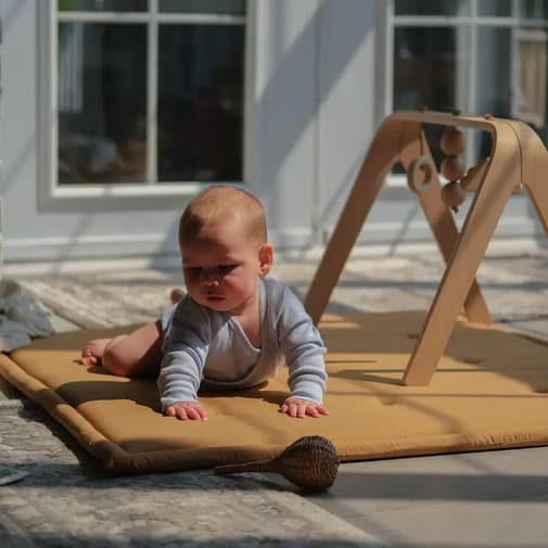 Charlie Crane - Tapis de Jeux Tami - Camel
