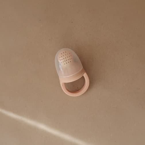 Mushie - Lot de 2 sucettes grignoteuses en silicone Blush