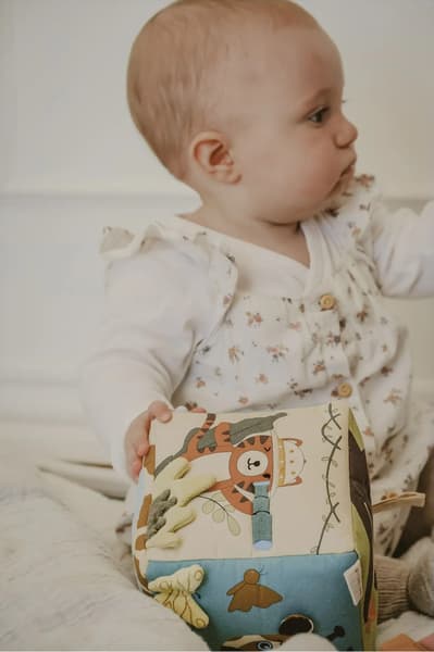 Fabelab - Fabelab - Cube d'activités sensorielles - Safari