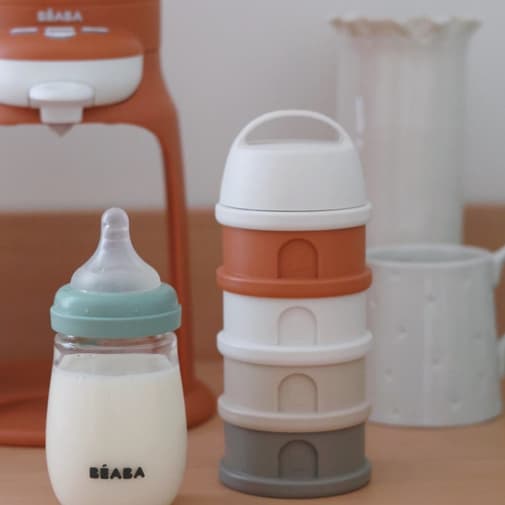 Béaba - Boîte doseuse de lait 4 compartiments empilables Terracotta