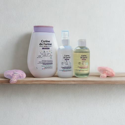 Corine De Farme - Coffret Routine Du Soir Bébé Gel Lavant, Brume Et Huile Relaxante Multicolore