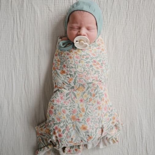 Mushie - Maxi lange en coton Pastel Blooms (120 x 120 cm)