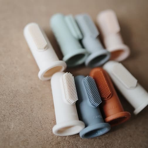 Mushie - Lot de 2 brosses à dent à doigt Tradewinds-Stone