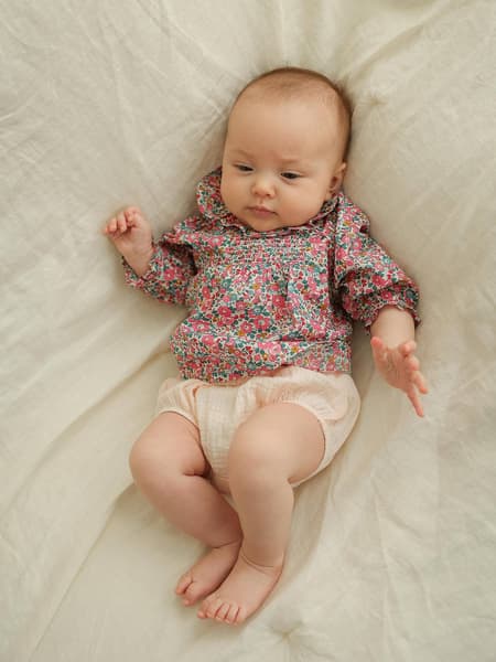 Envie De Fraise - Ensemble naissance 2 pièces blouse tissu Liberty et bloomer écru