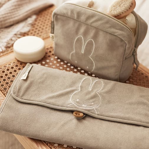 Jollein - Tapis à langer nomade Miffy Olive Green