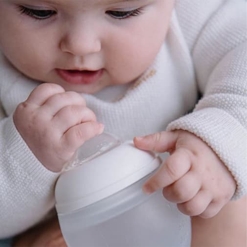 Élhée - Biberon silicone 150 ml tétine débit lent Milk - Blanc