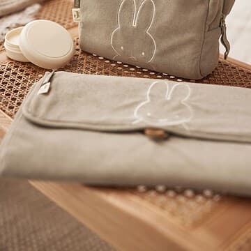 Jollein - Tapis à Langer - Miffy Olive Green