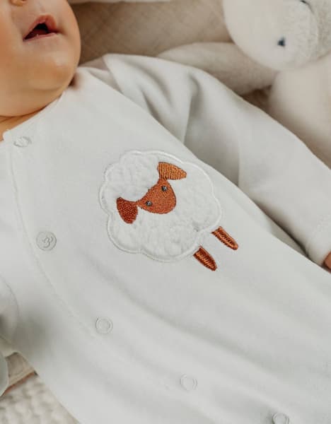 Noukie's - Pyjama bébé en velours blanc avec broderie mouton