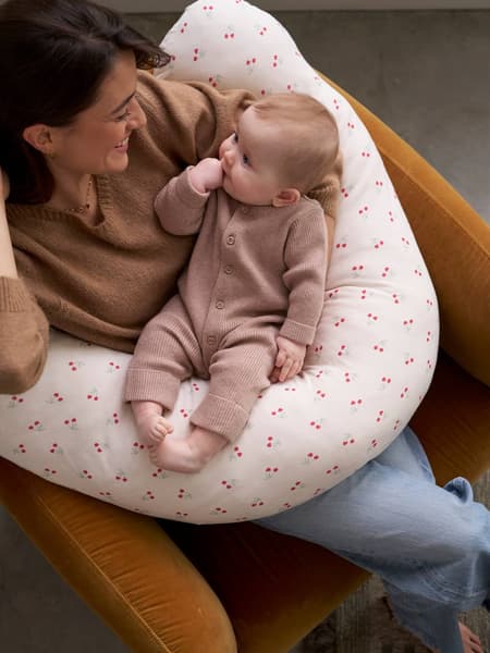 Vertbaudet - Coussin d'allaitement + housse de protection Bio Collection cherry