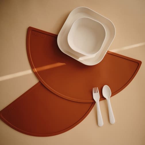 Mushie - Lot de 2 assiettes carrées Ivory