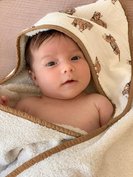 Milinane - Cape de bain Tea Tigre Brown (80 x 80 cm)