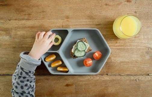 Kindsgut - Assiette À Compartiments Avec Ventouse Gris Foncé