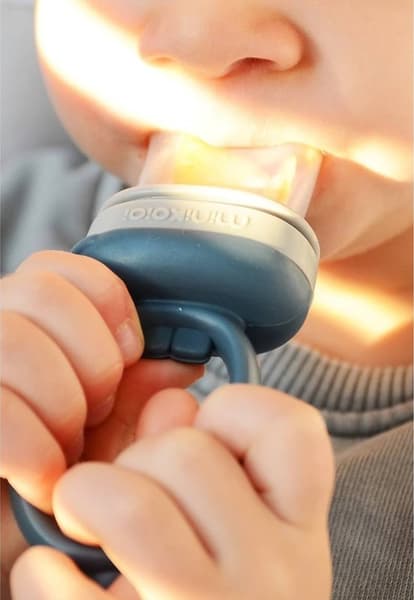 Minikoioi - Grignoteur bébé silicone innovant bleu