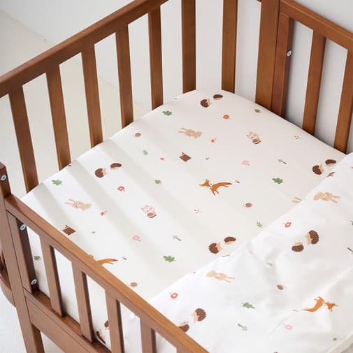 Petite Amélie - Petite Amélie | Drap-housse enfant Woodland | Coton biologique | Blanc cassé | 70x140 cm | Linge de lit forêt certifié OEKO-TEX et GOTS