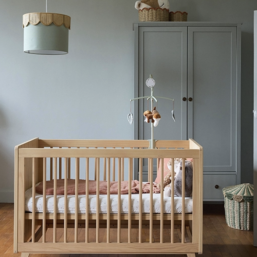 Suspension verte festonnée (Maisons du Monde) - Image 2