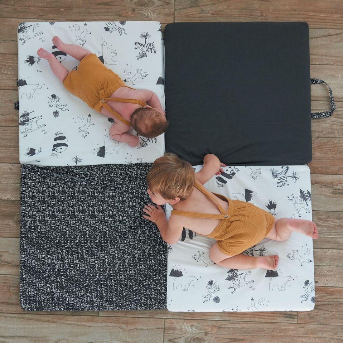 Tapis de jeu pliable 3 en 1 Black & white experience (Candide) - Image 3