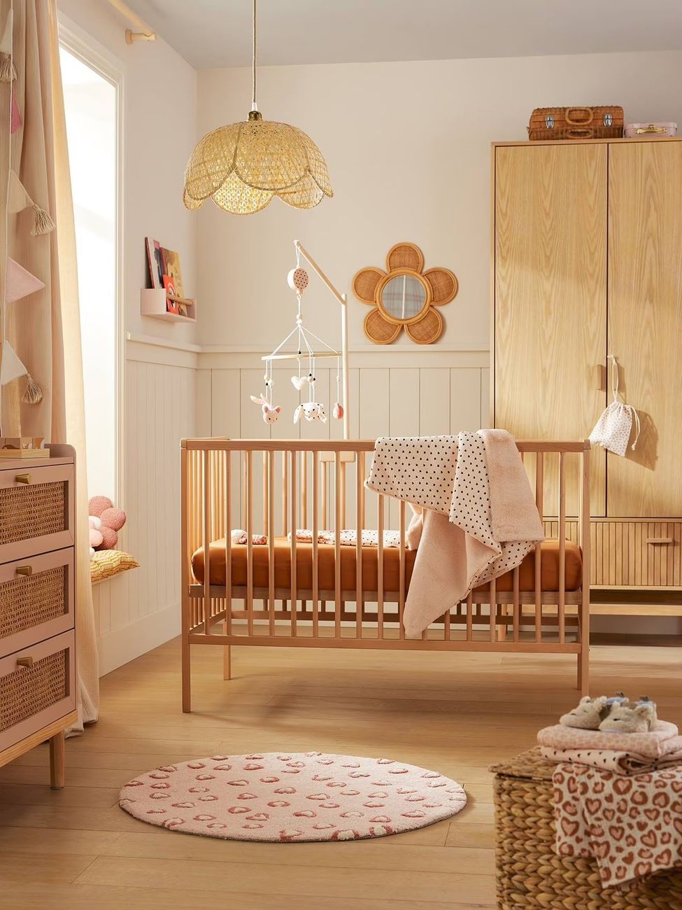 Lit bébé Cocoon bois (Vertbaudet) - Image 1