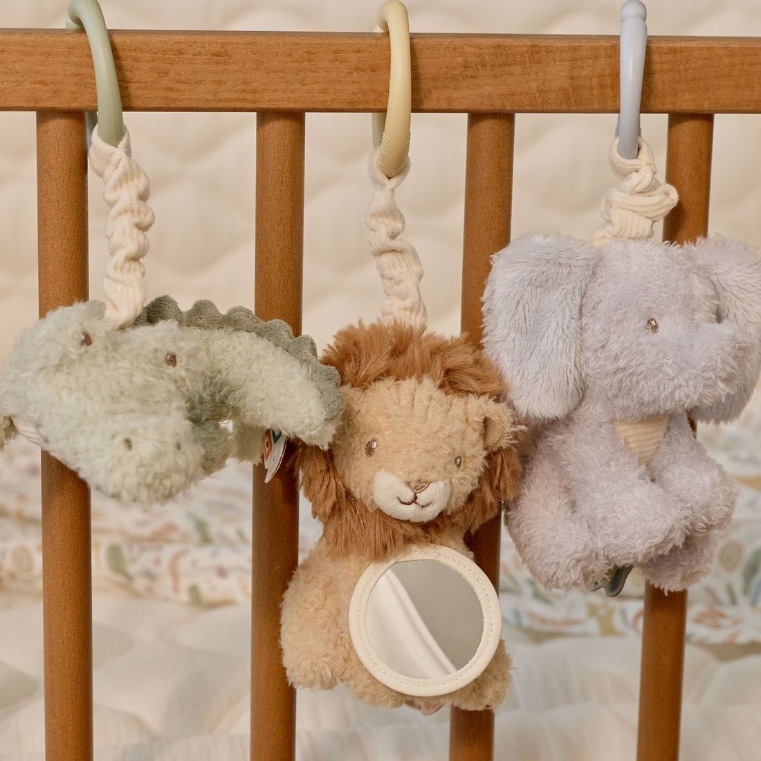 Arche en bois Safari Friends avec 3 jouets d'activités (Little Dutch) - Image 5