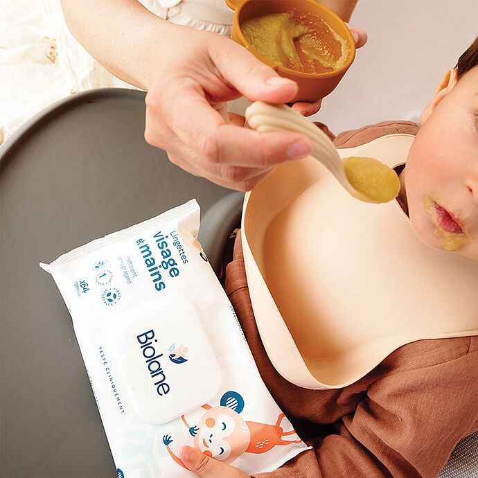 Paquet de 64 Lingettes Visage et Mains (Biolane) - Image 3