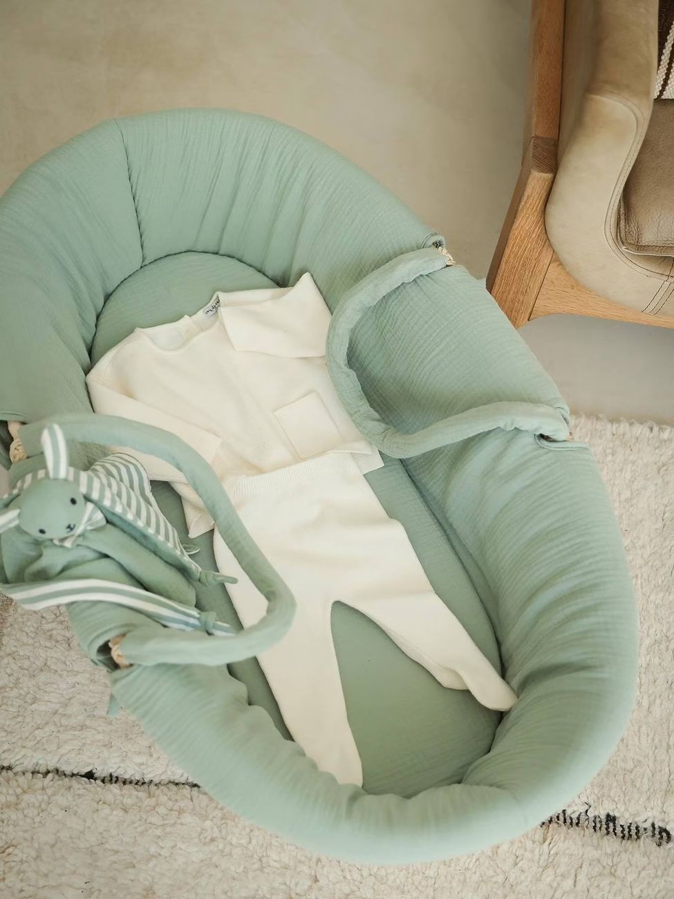 Ensemble bébé mixte en tricot écru (Envie De Fraise) - Image 1