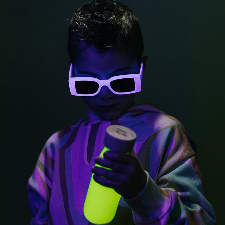 Bouteille sensorielle Float Jaune fluorescente (Petit Boum) - Image 3