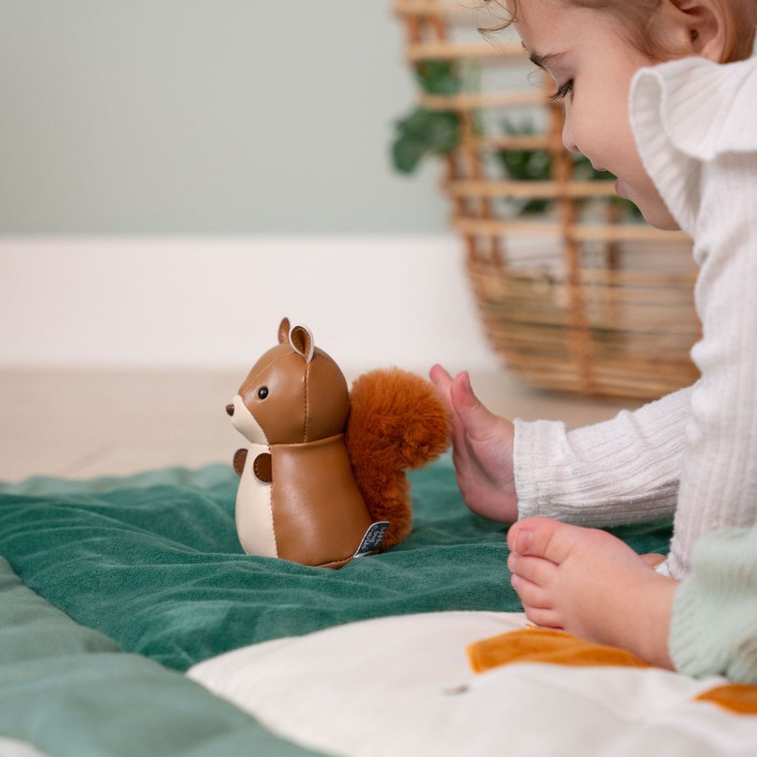 Alex l'Ecureuil Les Petits Animaux (Little Big Friends) - Image 3