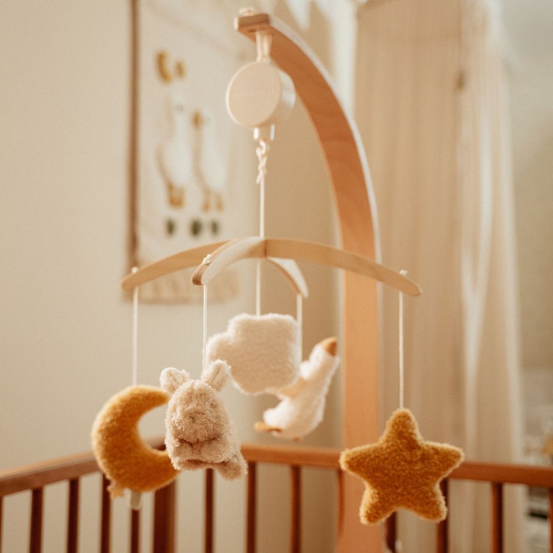 Mobile musical en bois FSC Newborn (Little Dutch) - Image 1