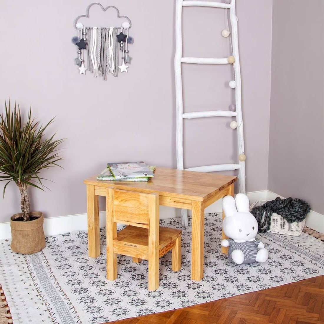Ma Première Table Enfant Montessori 1-4 Ans Naturel (Pioupiou Et Merveilles) - Image 1