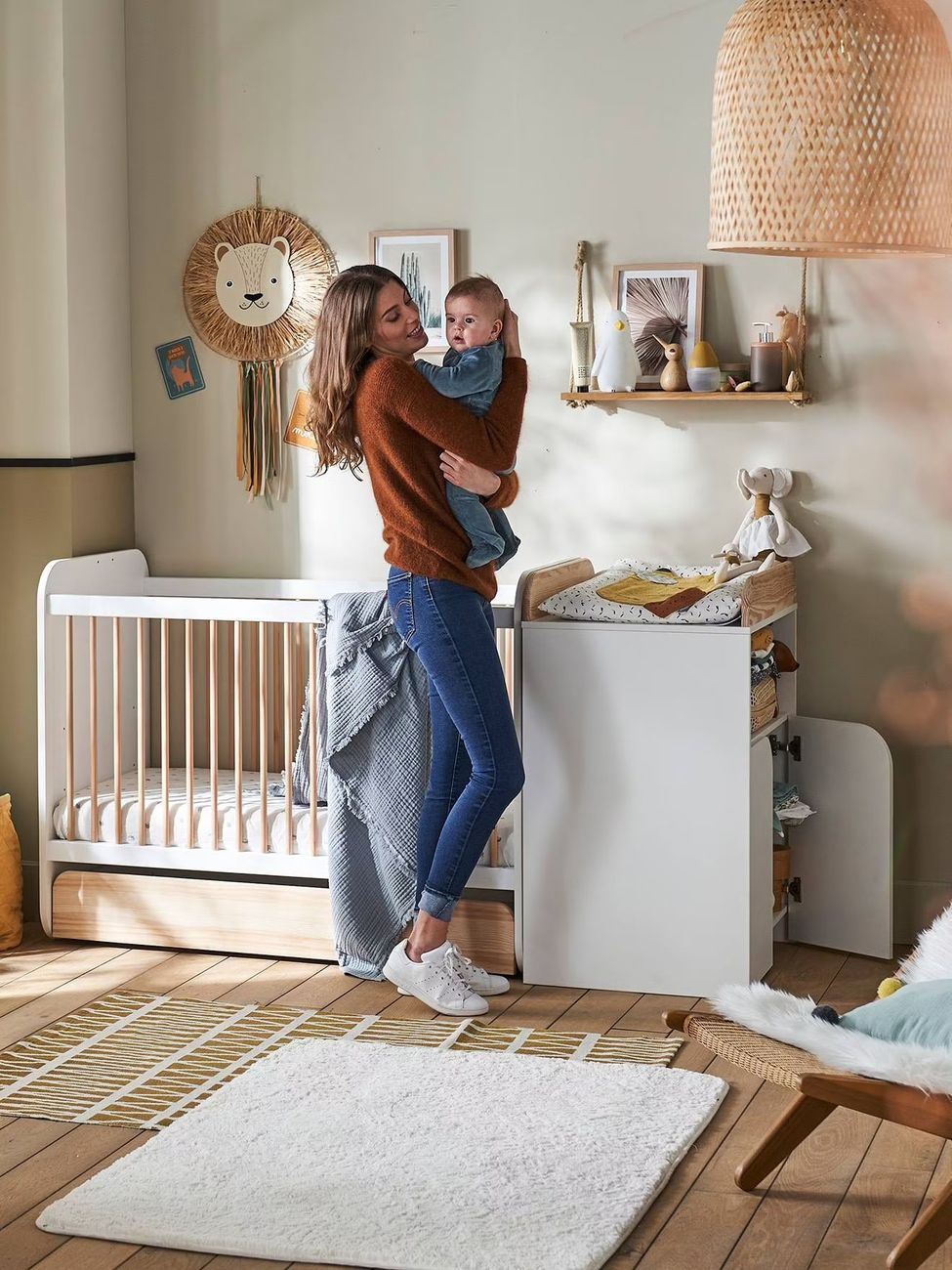 Lit bébé évolutif combiné 2 en 1 ECLIPSE blanc / bois (Vertbaudet) - Image 1