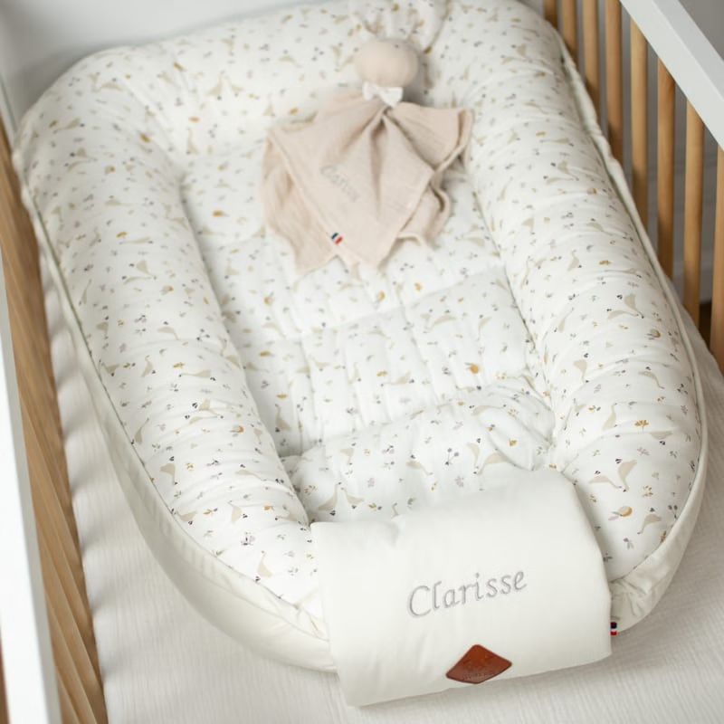 Cocon bébé matelassé réducteur de lit (Sevira Kids) - Image 1
