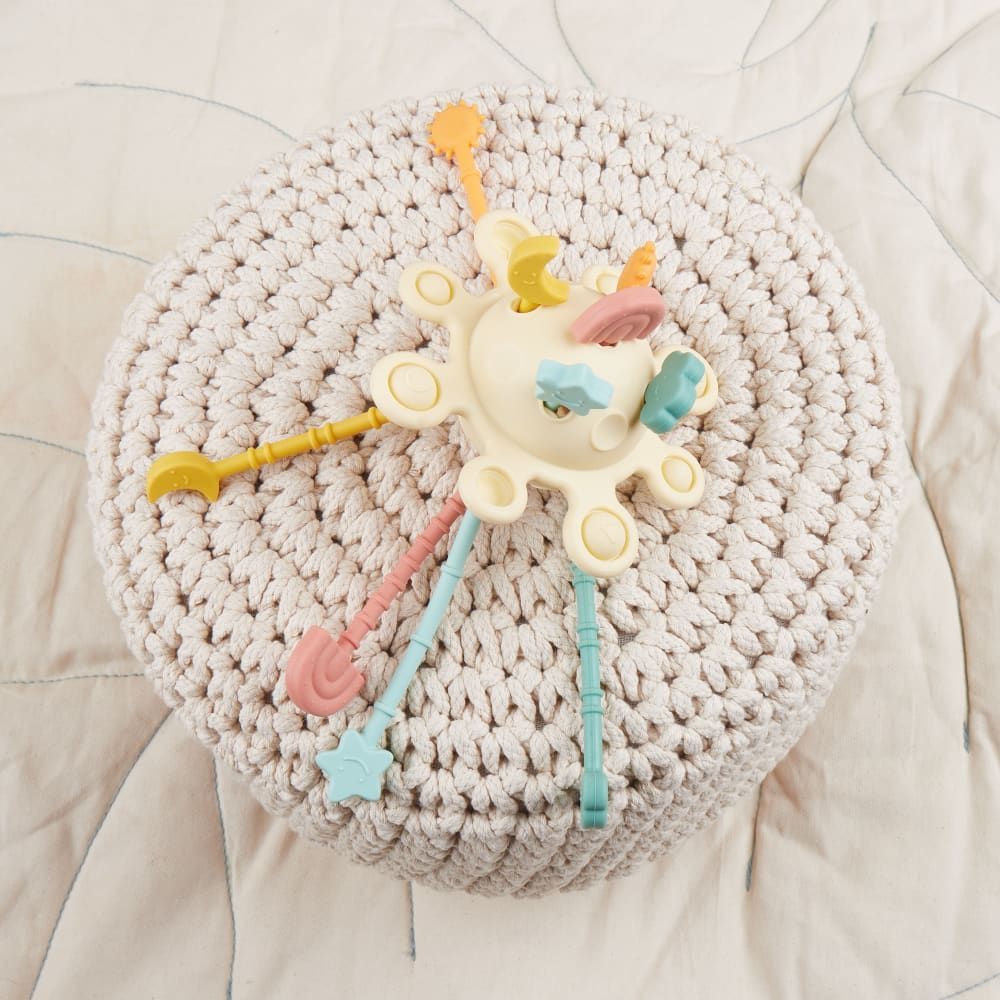Jouet bébé ufo montessori « banana » (Bieco) - Image 1